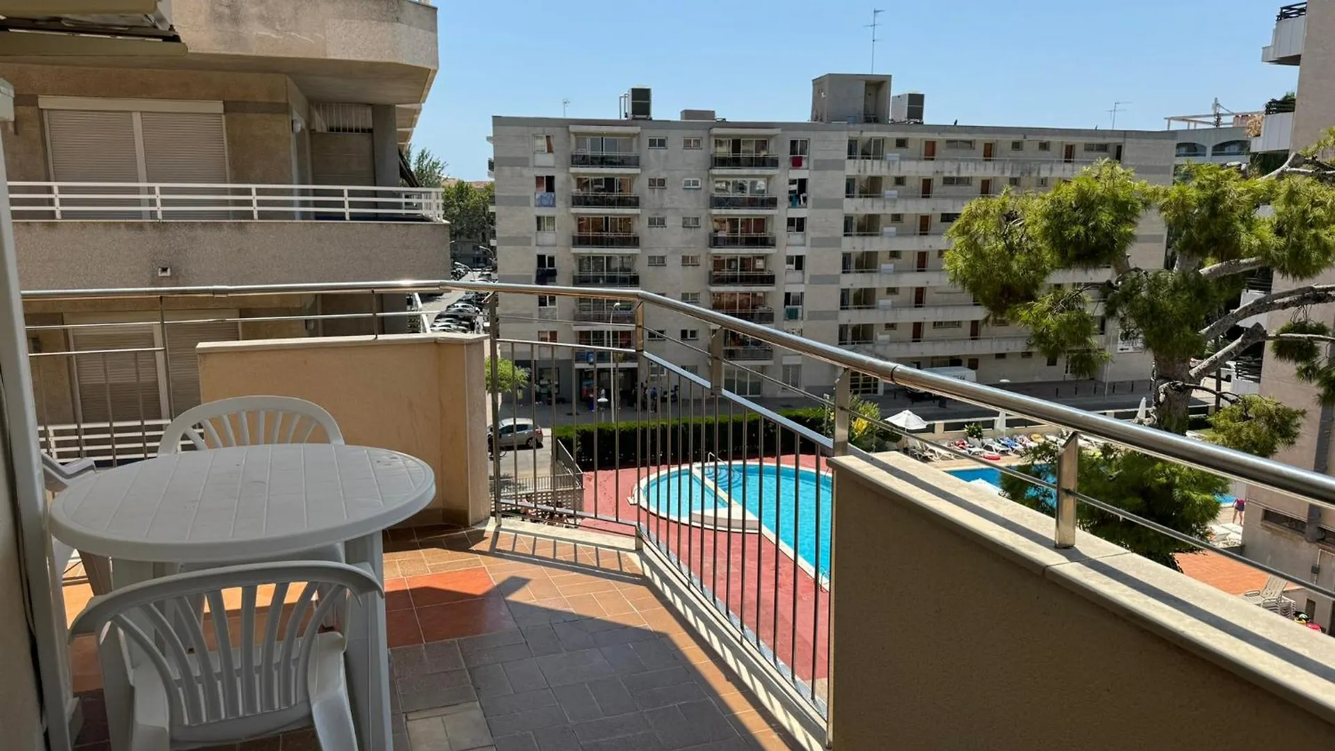 M10 Salou Apartaments 0*,