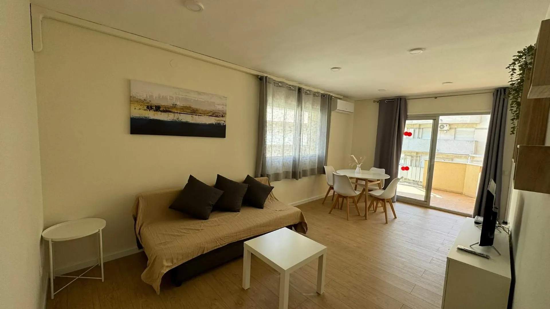 M10 Salou Apartaments