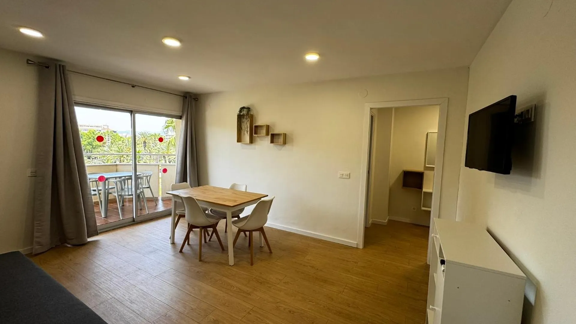 M10 Salou Apartaments